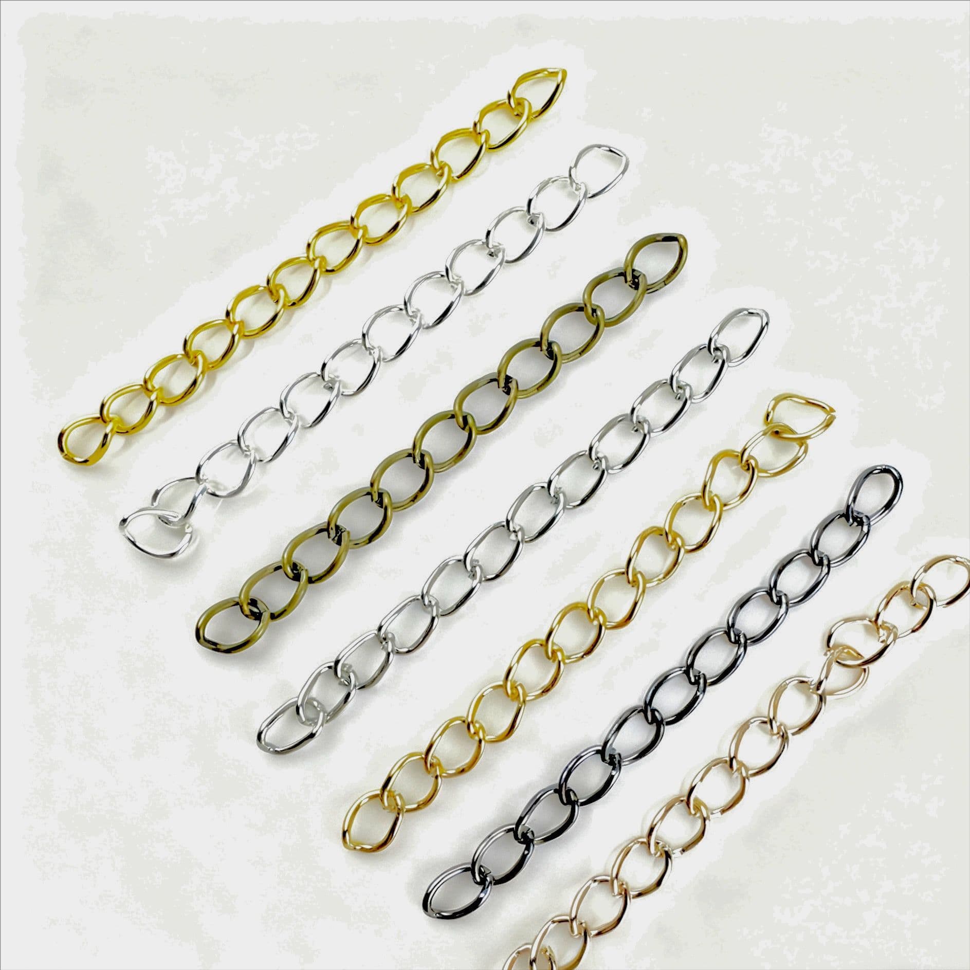 Dongyang Baiyun Huanmei Ornament Chain Factory