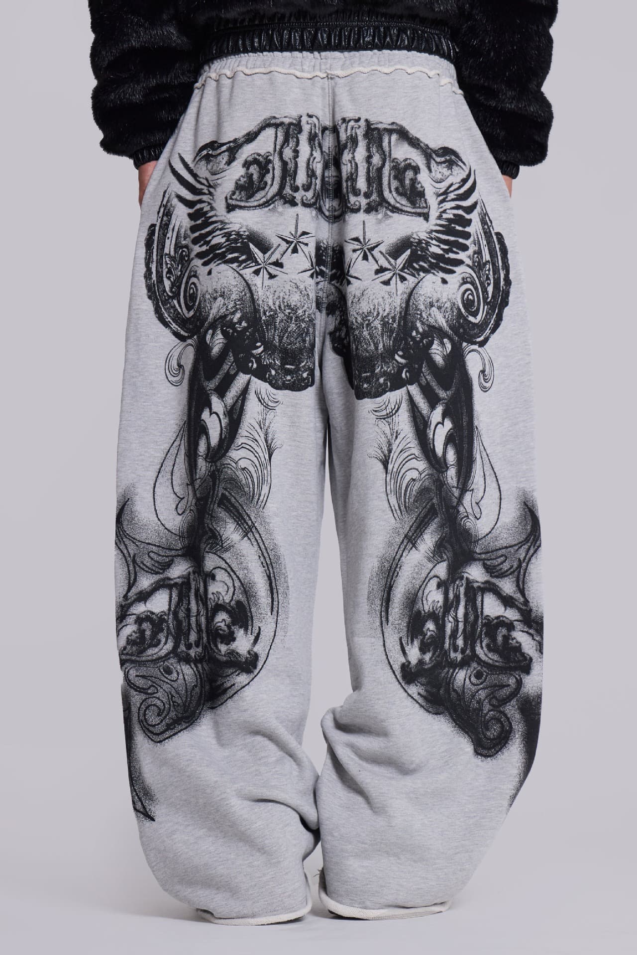 Yiwu Lingqi Trading Co., Ltd.