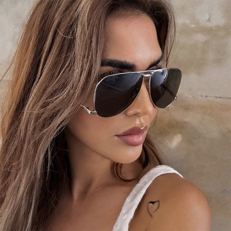 Taizhou Leishe Glasses Co., Ltd.