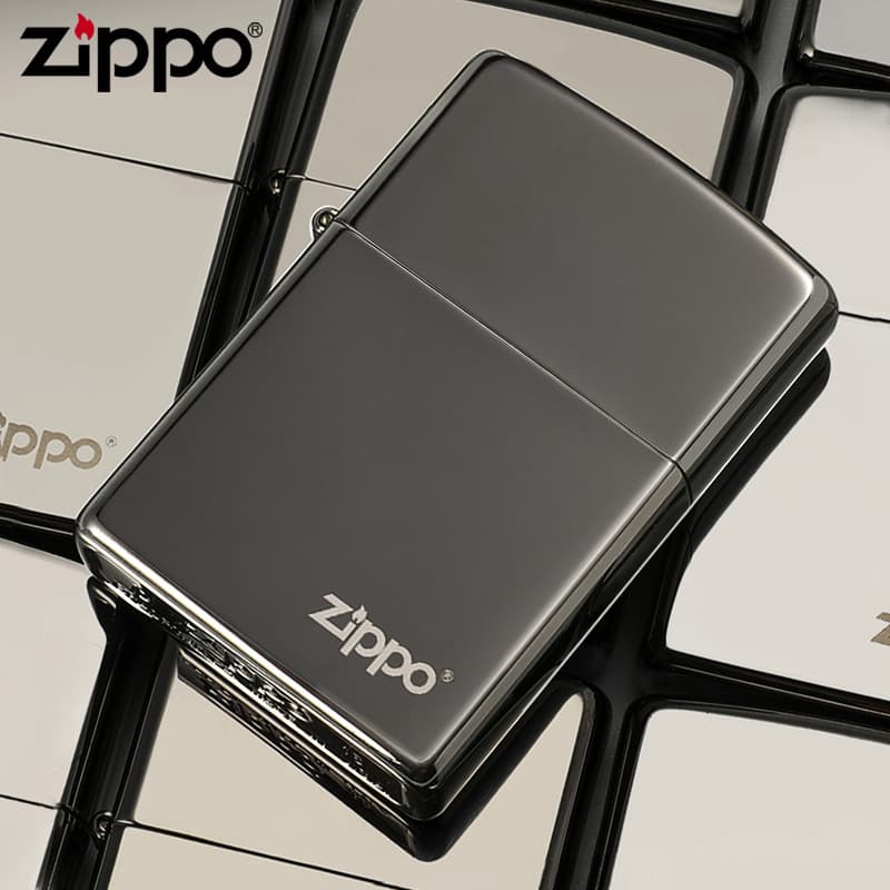 Керосиновая зажигалка Zippo с зеркальной отделкой и логотипом Black Ice 150ZL