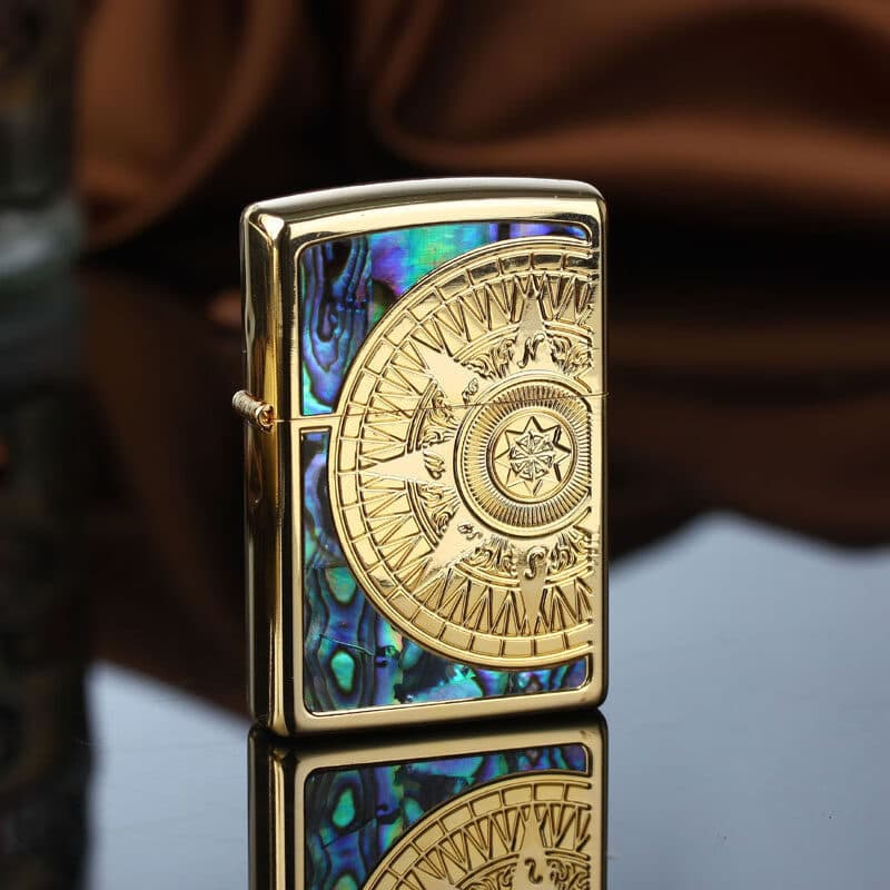 Керосиновая ветрозащитная зажигалка Zippo Shell Love Redwood Compass