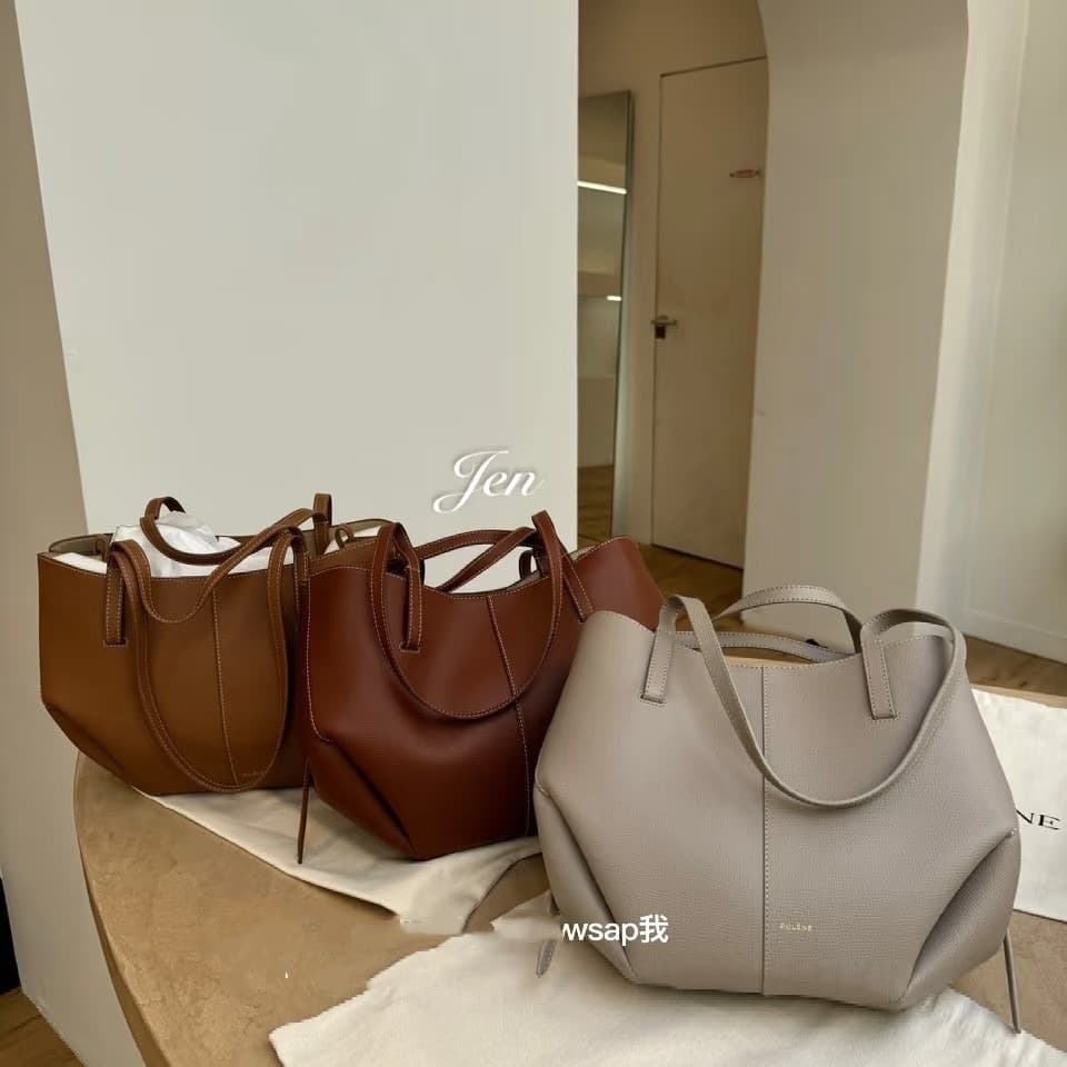 Dongguan Houjie Siqi Shoes Store
