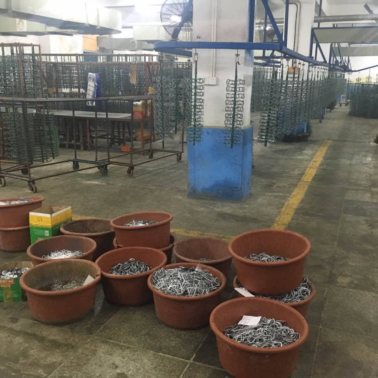 Shishi Hongpeng Hardware & Apparel Co., Ltd.