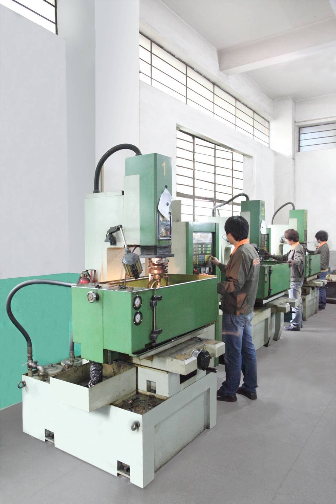 Shishi Hongpeng Hardware & Apparel Co., Ltd.