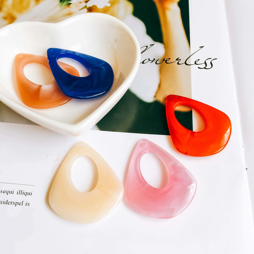 Серьги из смолы геометрические оптом из Китая