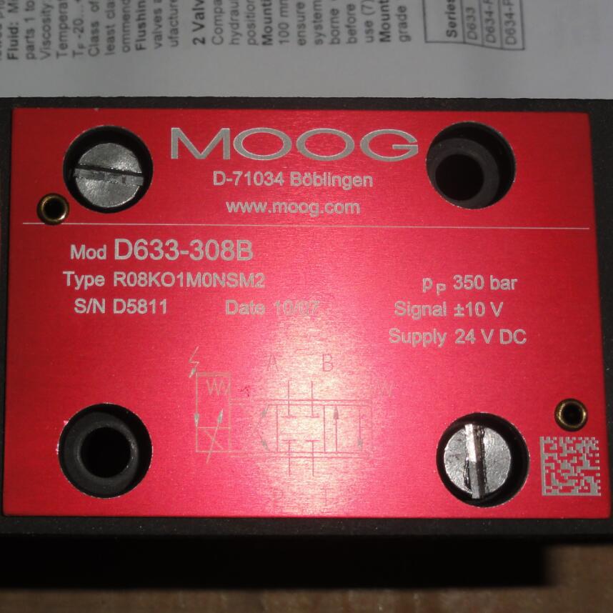 Сервоклапан MOOG D633-308B оптом из Китая