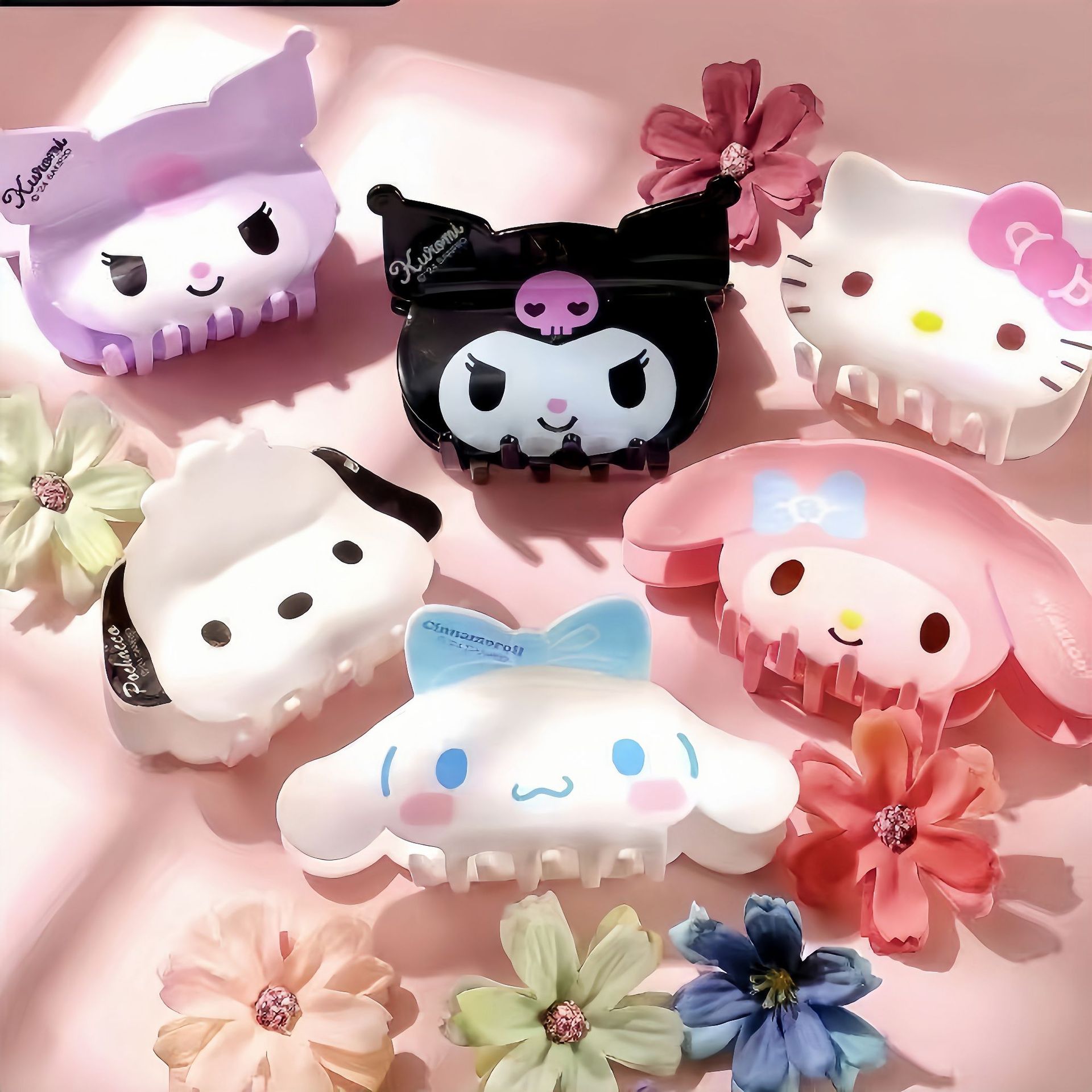 Заколки Sanrio Hello Kitty, Kuromi, My Melody оптом из Китая