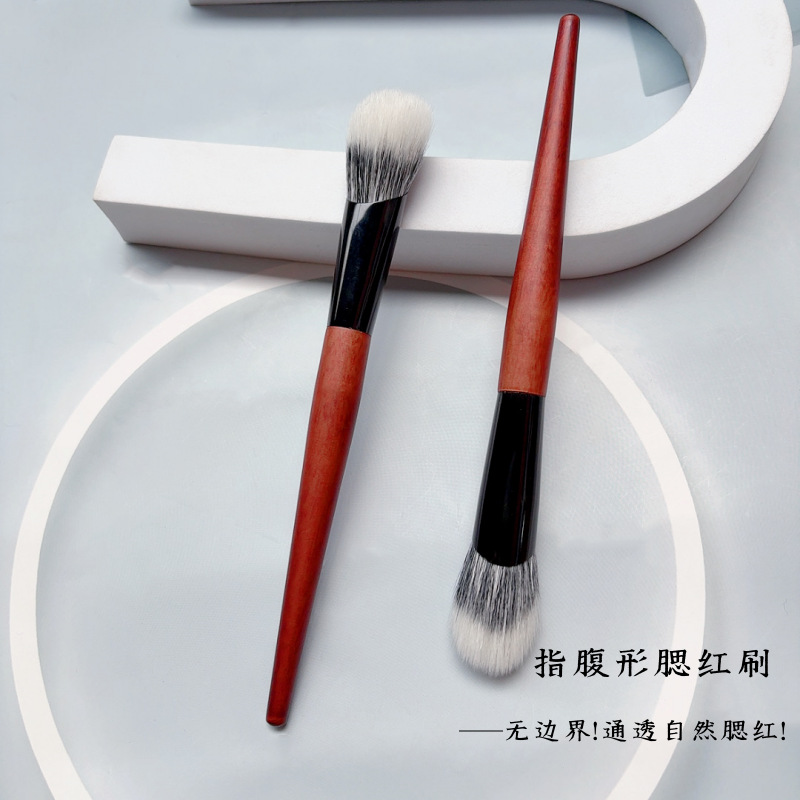 Щётка для румян и пальцев оптом из Китая