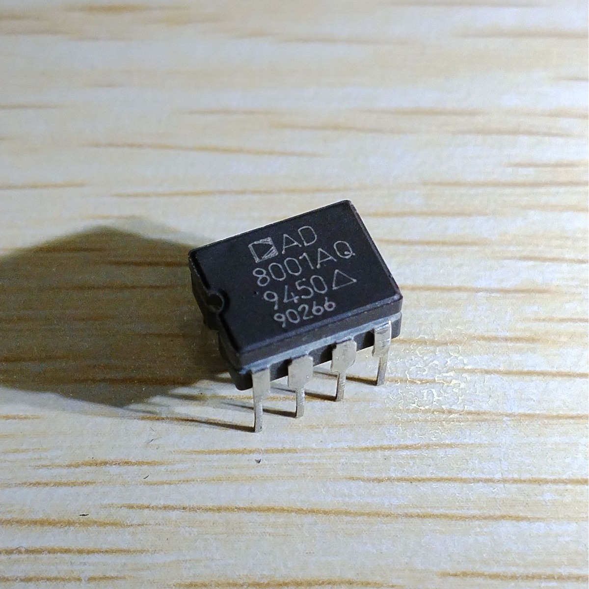 AD8001AQ 8001AQ интегральная схема IC чип CDIP-8 оптом из Китая