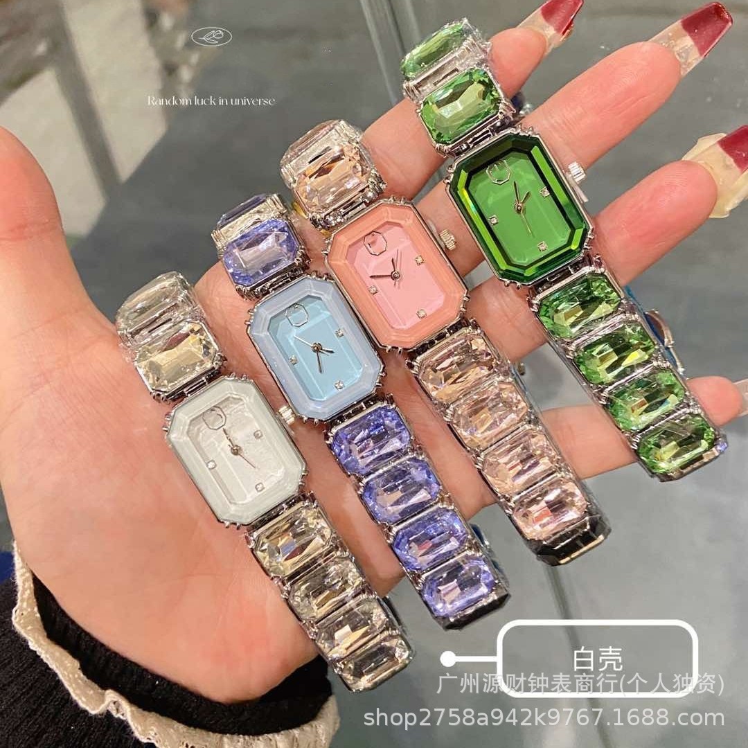 Женские наручные часы в стиле Swarovski оптом из Китая