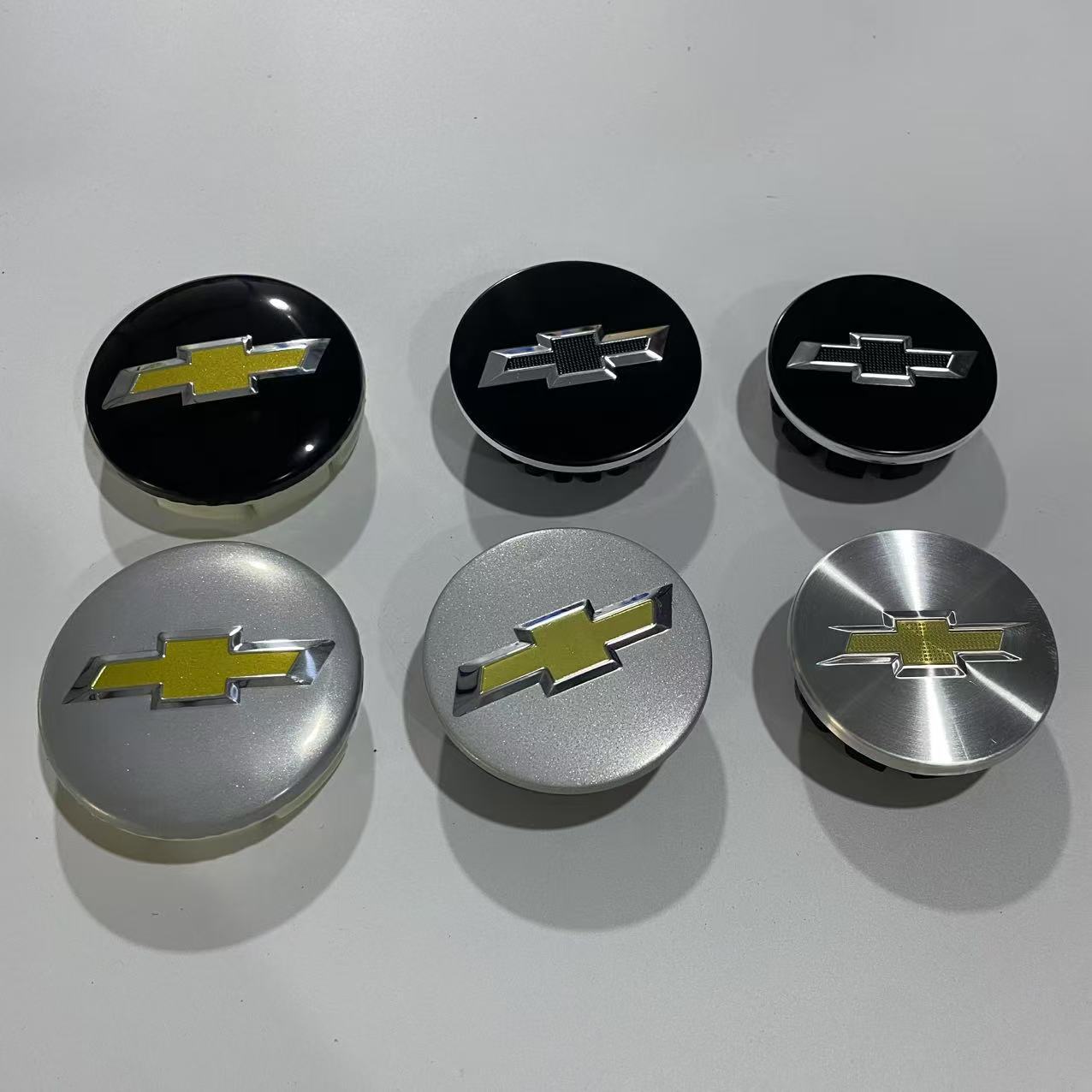 Колпачки ступицы Cruze с логотипом, черные — оптом из Китая