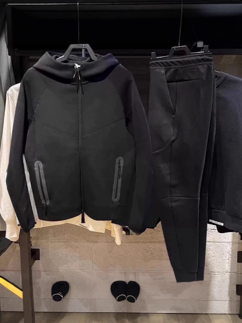Мужской спортивный костюм TECH FLEECE оптом из Китая