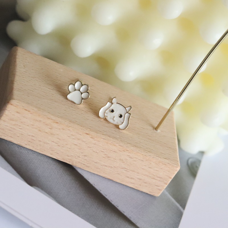 Серьги S925 с лапкой кота асимметричные оптом из Китая