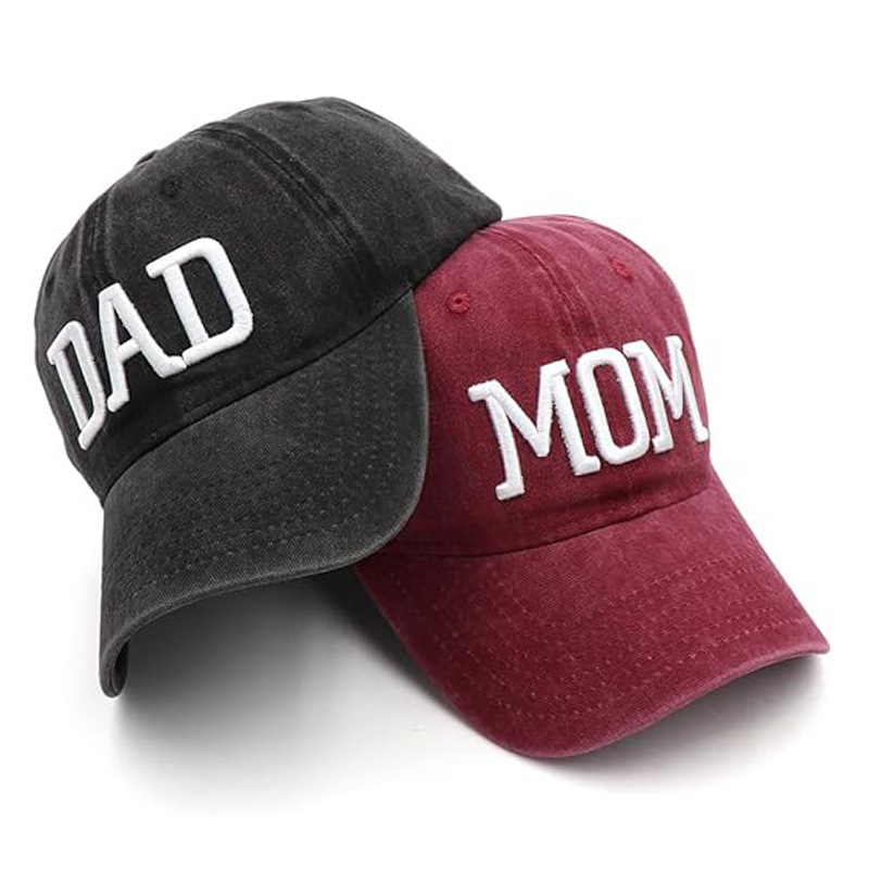 Шапка Mom and Dad 3D вышивкой оптом из Китая